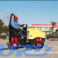 Sell Well 2 Ton Light Duty Self-propelled vibratory Roller compactor